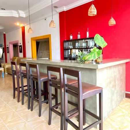 Vplus Hotel Siem Reap Exterior photo