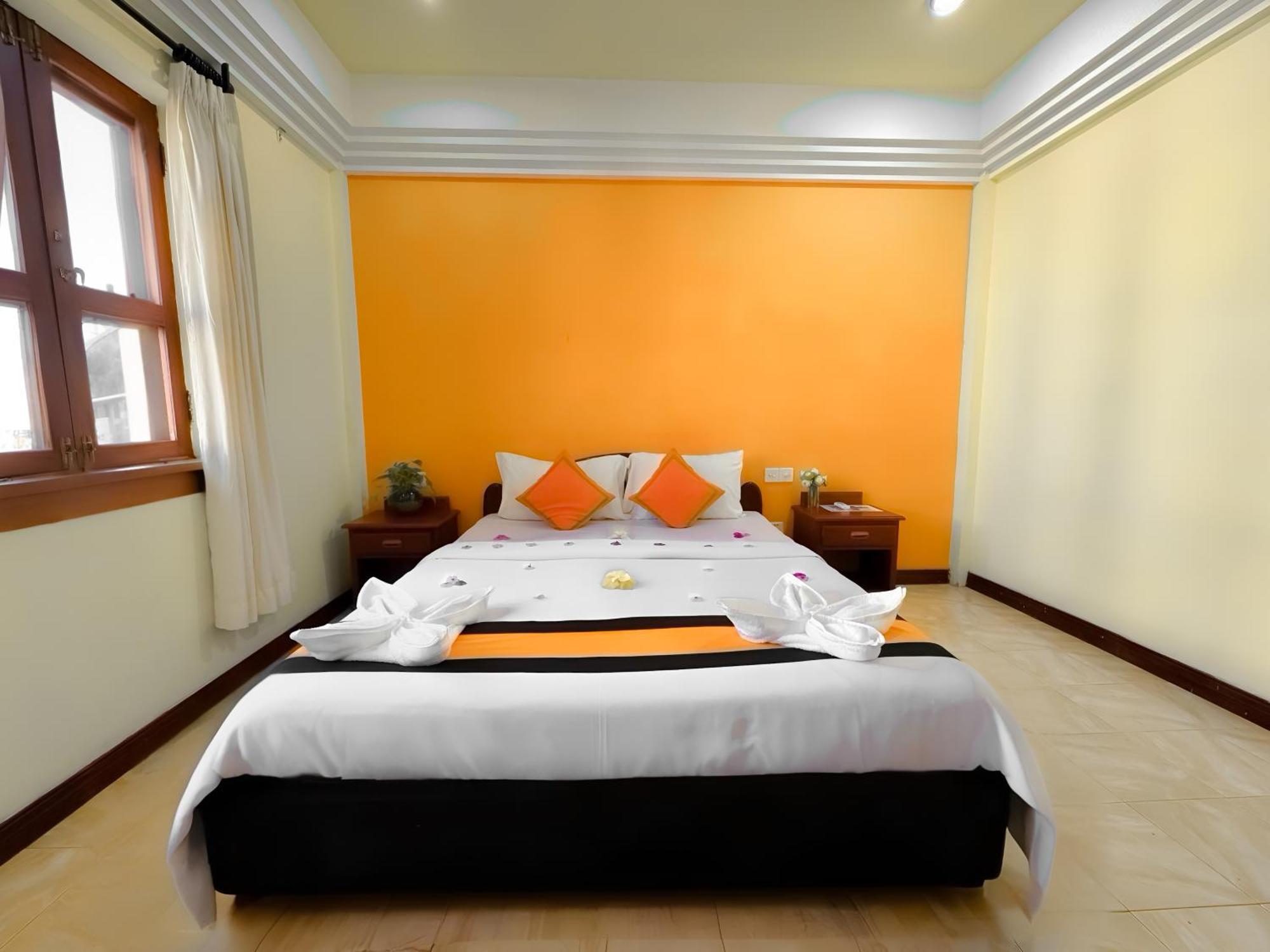 Vplus Hotel Siem Reap Exterior photo